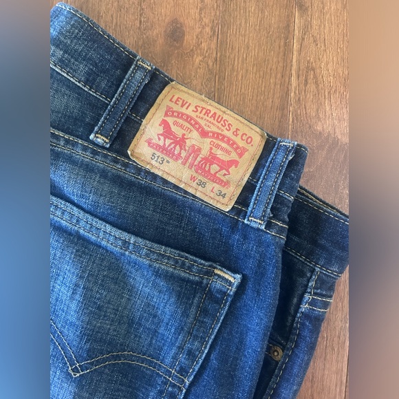 LIKE NEW Levi’s 513 38x34 - Picture 7 of 9